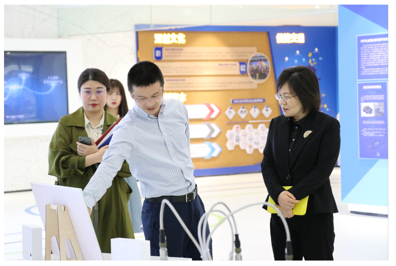 QQ截图20201018075013.png QQ截图20201018075013.png
