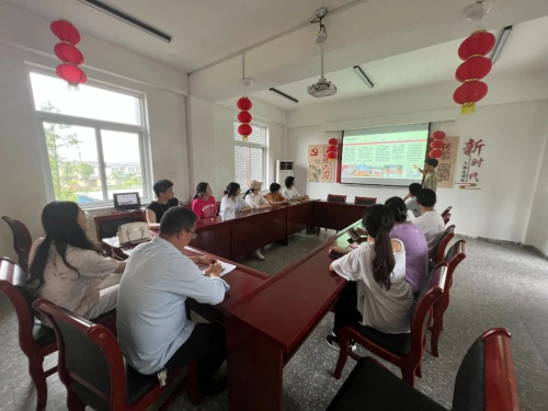 美加墨世界杯官方中文网站建筑学院开展暑期“三下乡” ,乡村文化墙调研及优化提升设计活动